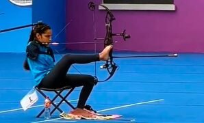 Archer Sheetal Devi in action at the Asian Para Games.