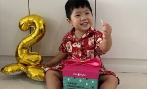 [Review]- Flower Chimp Singapore - Cake Explosion Gift Box