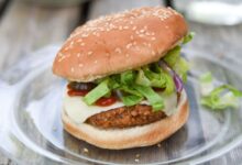 Toasted sesame garbanzo bean burgers with red onion straws