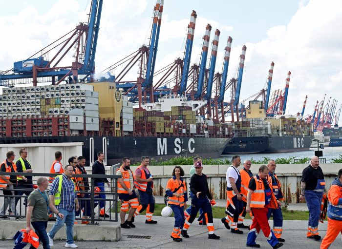 U s port dockworkers strike tuesday
