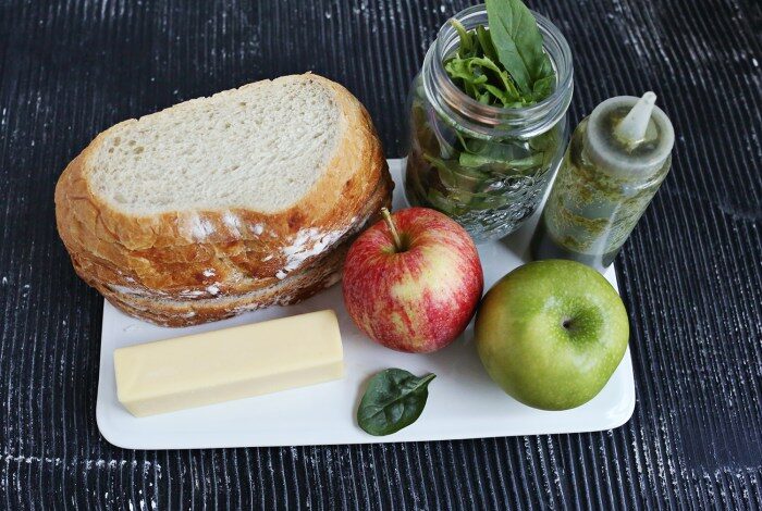 Baked cheesy apple sandwiches