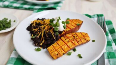 Roasted sweet potatoes black beans