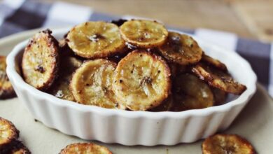 Sweet salty banana chips