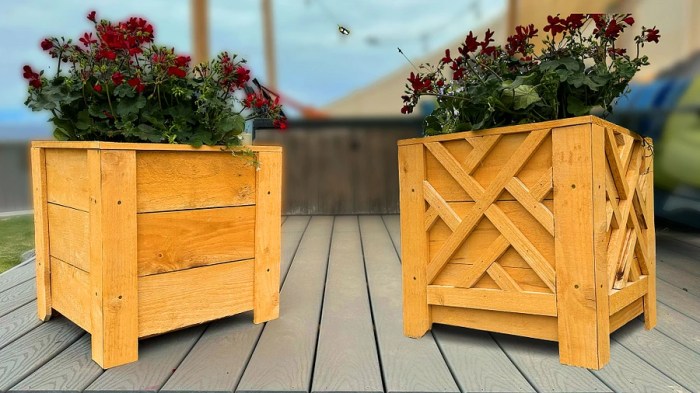 Wooden box hanging planter diy
