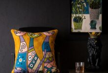 Diy abstract painted pillows