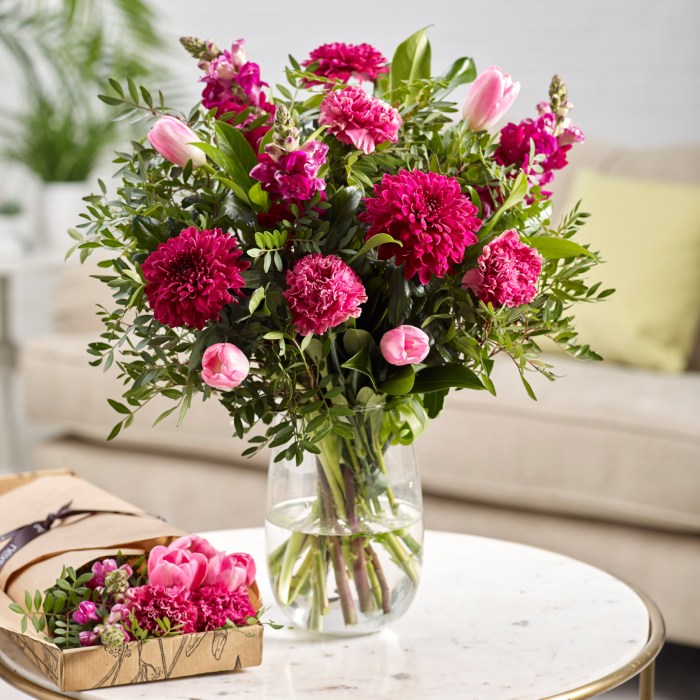 Letterbox flowers delivered fresh blooms straight to your door