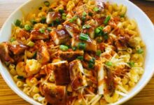 Stuffing topped baked mac cheese