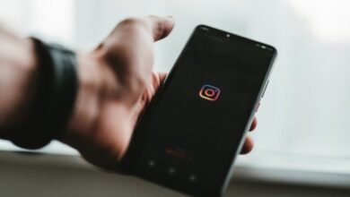 Making instagram stickers at home