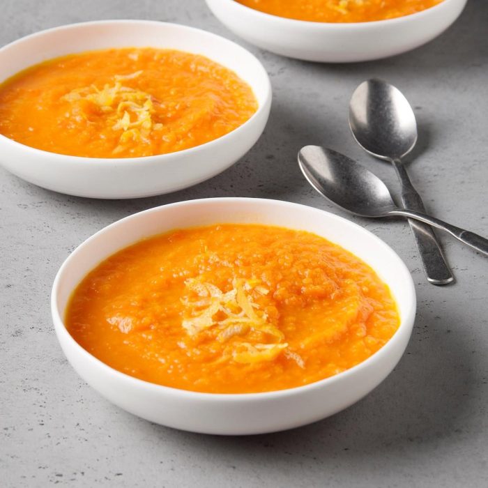 Ginger lime carrot soup