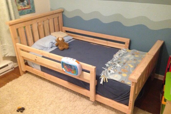 Modern toddler bed diy