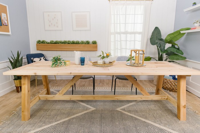 Lauras modern diy table