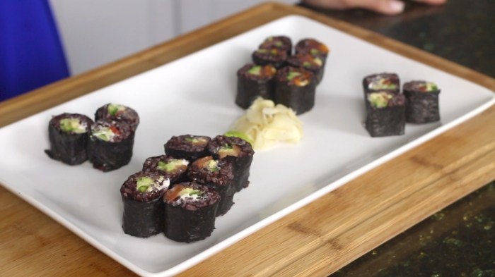 Smoky mushroom and black rice sushi