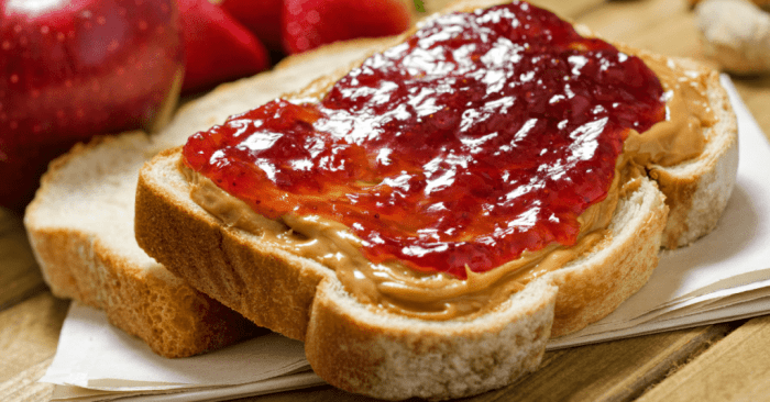 Pb j sandwich cakes