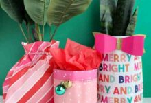 How to make a gift bag out of wrapping paper