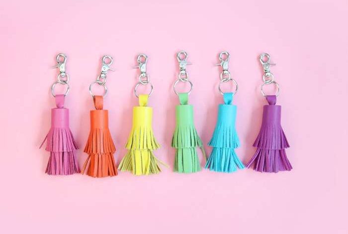 Diy leather tassel keychain