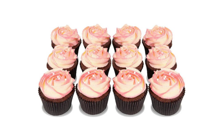 Rose champagne mini cupcakes