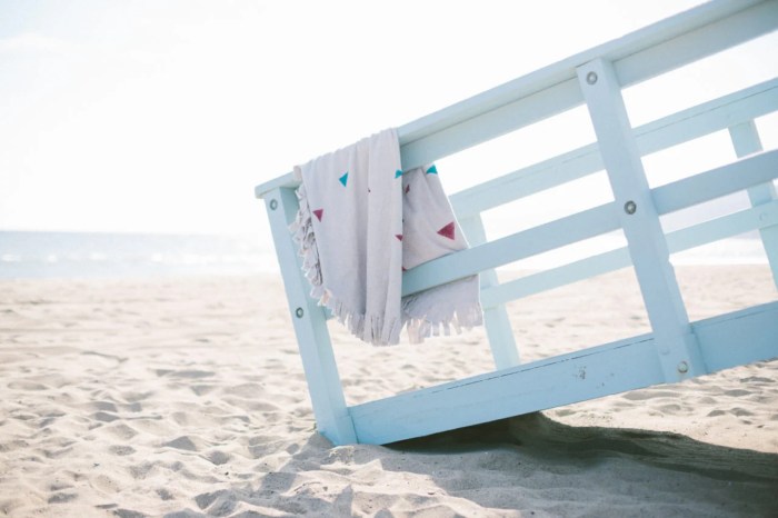 Round beach towel diy