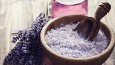 Make your own infused bath salts