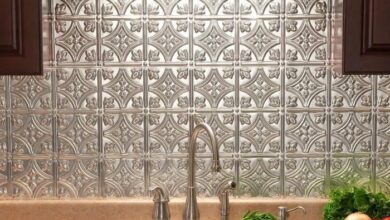 How to make an inexpensive plank backsplash