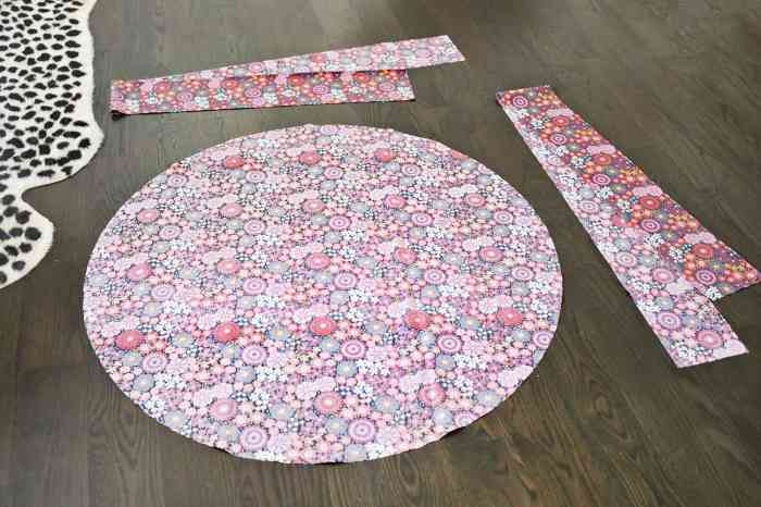 Waterproof table cover diy for arts craft time