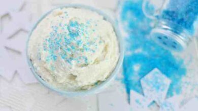 Whipped peppermint cream hand scrub