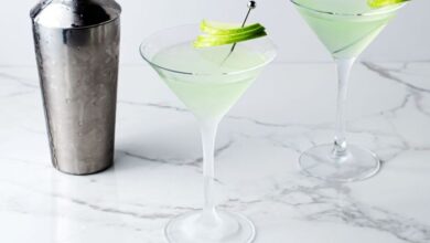 Green apple and pear chi chi cocktail