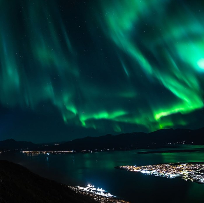 Photographing the northern lights