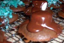 Chocolate snowcap mountain cookies