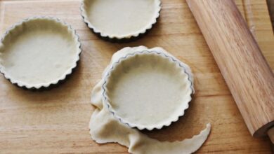 Honey whiskey apple tarts