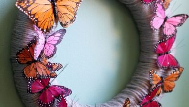 Feather butterfly wreath diy