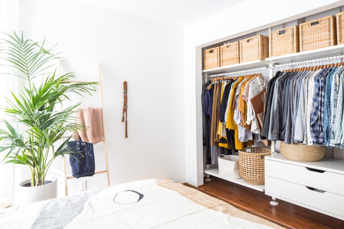 Easy built in closet diy