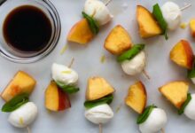 Peach caprese skewers balsamic vinegar