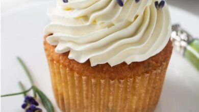 Lavender and vanilla cupcakes