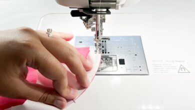 How to sew on a curve