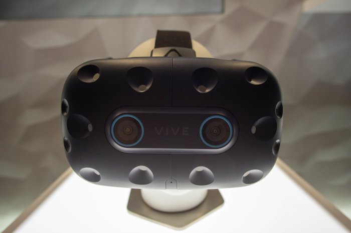 Htc vive pro eye