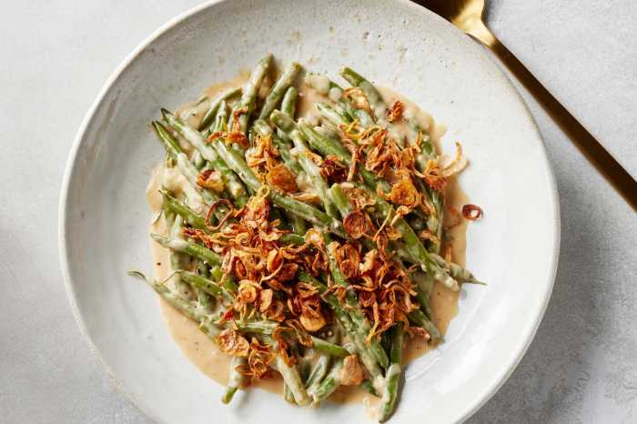 Garlic and miso green beans