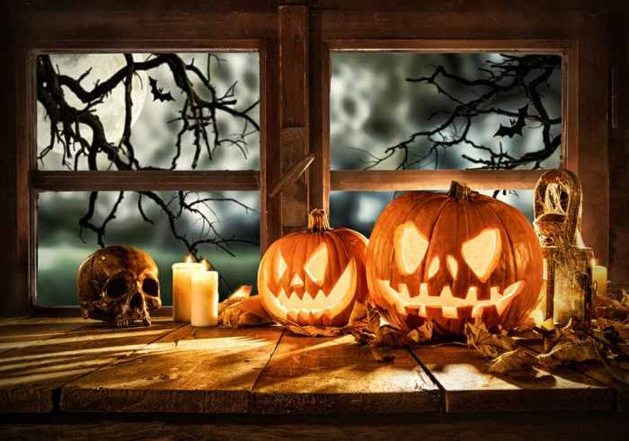 Easy halloween window decor