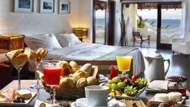 Room hotel luxury service breakfast expect should things twenty hour four gourmet