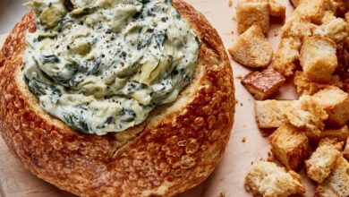 Spinach and artichoke fondue