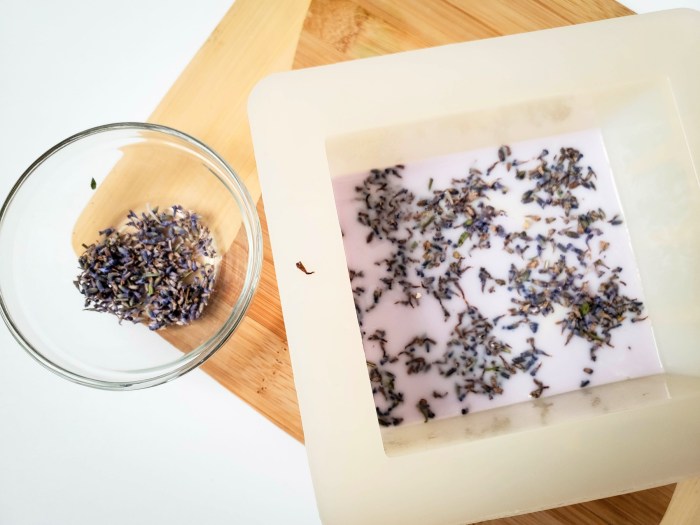 Sopapillas with lavender sugar