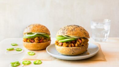 Baked vegetarian sloppy joes