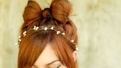 How to style a hair bow