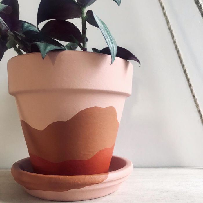 Color block terra cotta pots diy