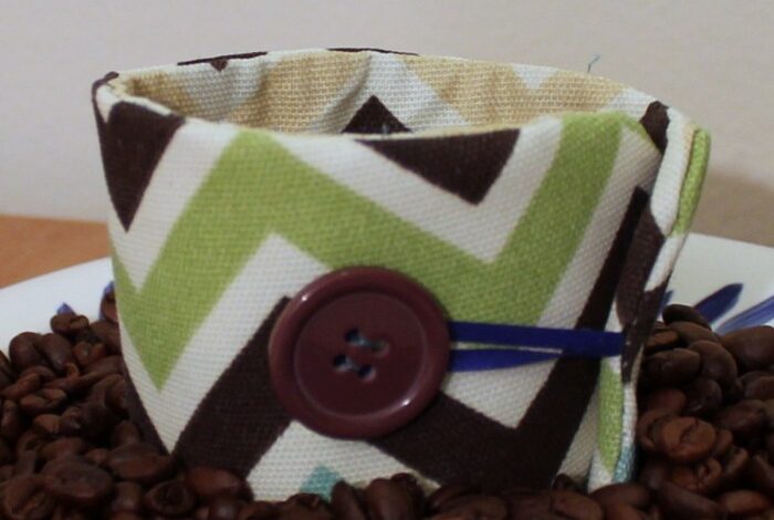 Reusable photo coffee cozy diy