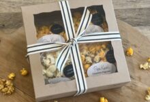 Flavored popcorn kit gift idea