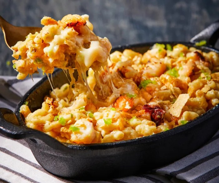 Lobster baked macaroni cheese