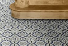 Make a patterned floor with linoleum tile