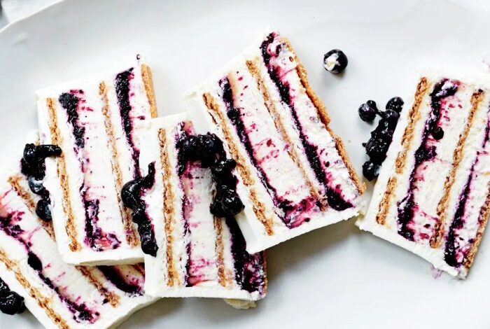 Blueberry icebox cake recipe