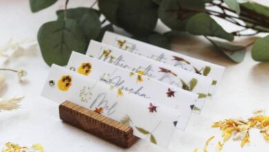 Try this stamped name tag place cards