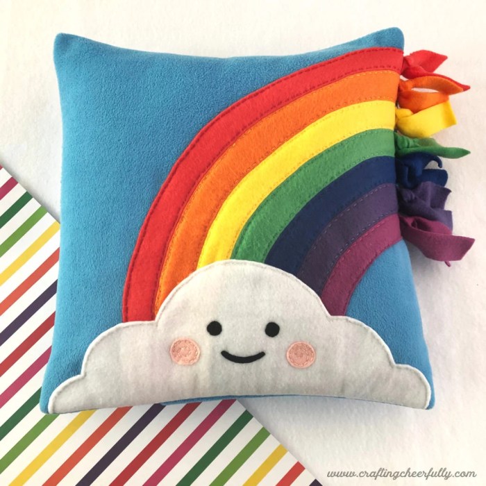 Abstract face pillow diy